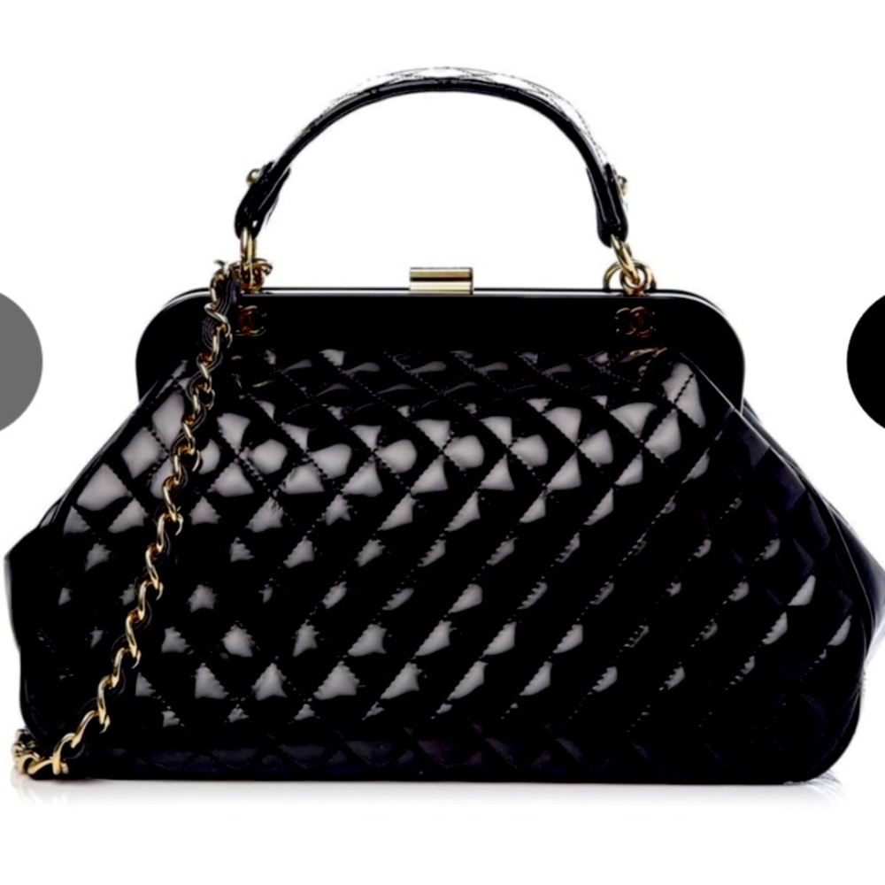 Vintage Chanel cc bag